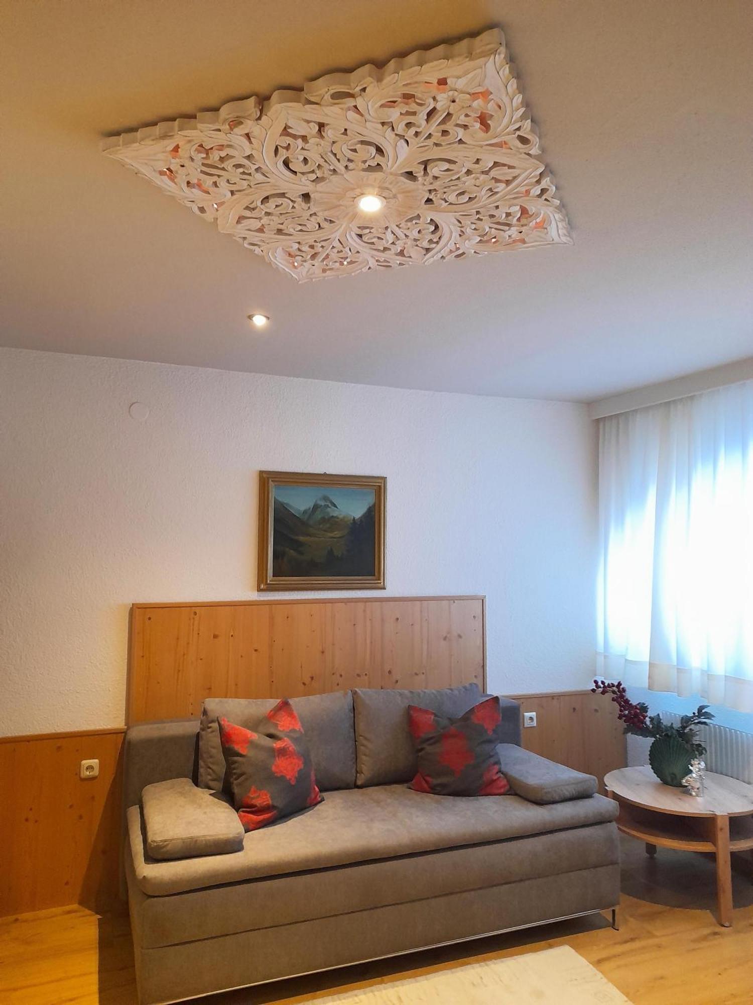 Haus Hamatli Apartment Sankt Anton am Arlberg Ngoại thất bức ảnh